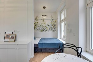 Bügeleisen/Bügelbrett, WLAN, Bettwäsche