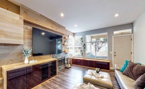 Smart TV, fireplace, computer monitors, printers