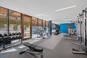 Fitness facility - LaneStay - Spacious Living 2BR Pool Gym Parking (Melbourne)