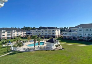 Exterior - Serene 2-bedroom condo "where it is always Sunny" in Myrtle Beach (Myrtle Beach)