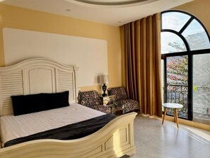 Apartment, Balkon, Stadtblick