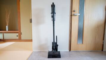 Basic House, City View | Fitness facility