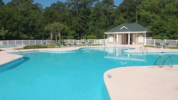 Indoor pool, outdoor pool