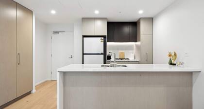 MetaWiseBnB Modern 1BR Near Shops & Metro