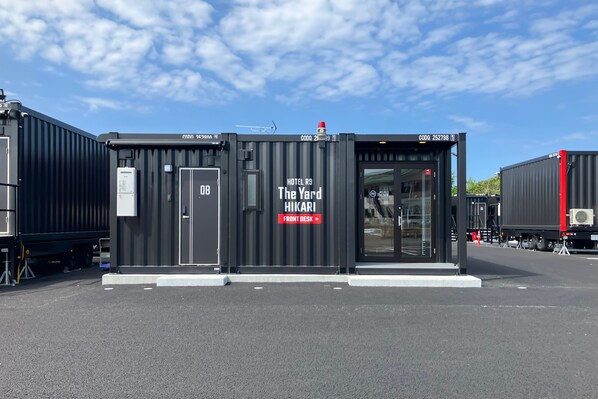 Exterior - HOTEL R9 The Yard Hikari (Hikari)