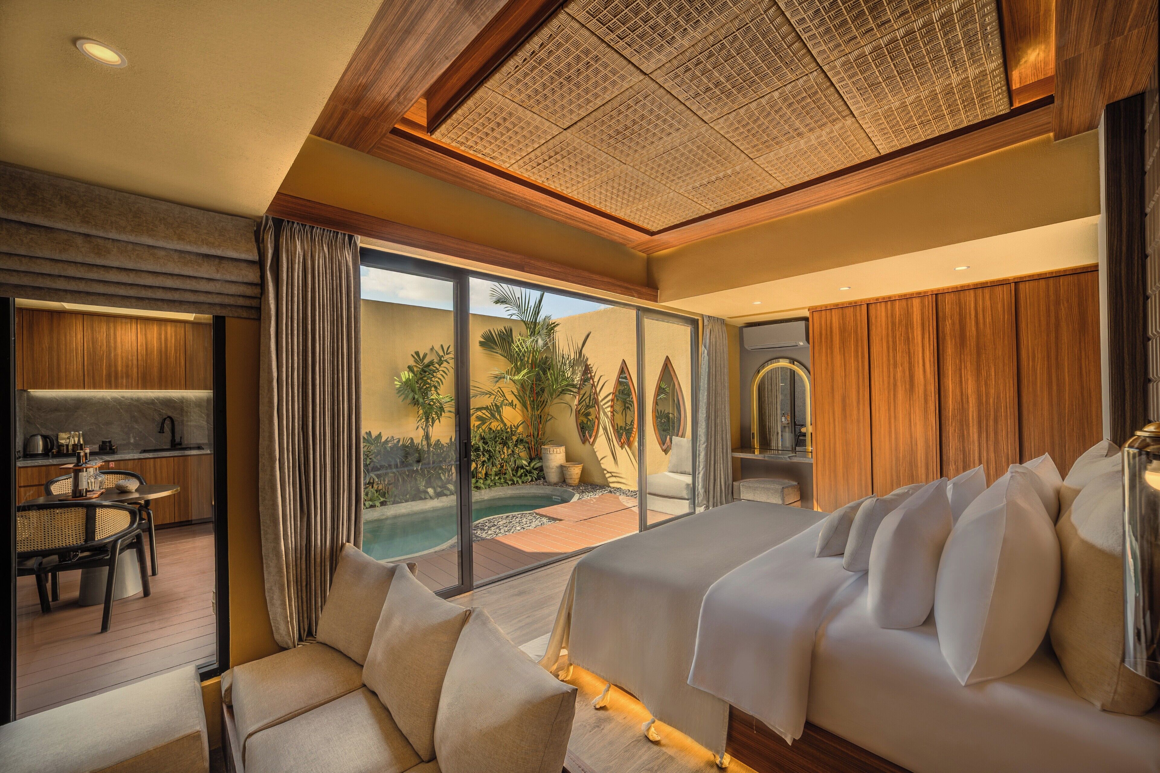 Vila, vista para a piscina (Grand) | Roupas de cama antialérgicas, frigobar, escrivaninha