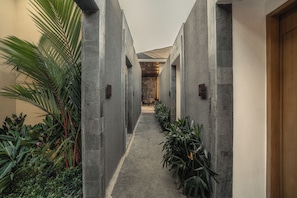 Garden - Leedon Villa Seminyak by Ini Vie Hospitality (Kuta Utara, Badung)