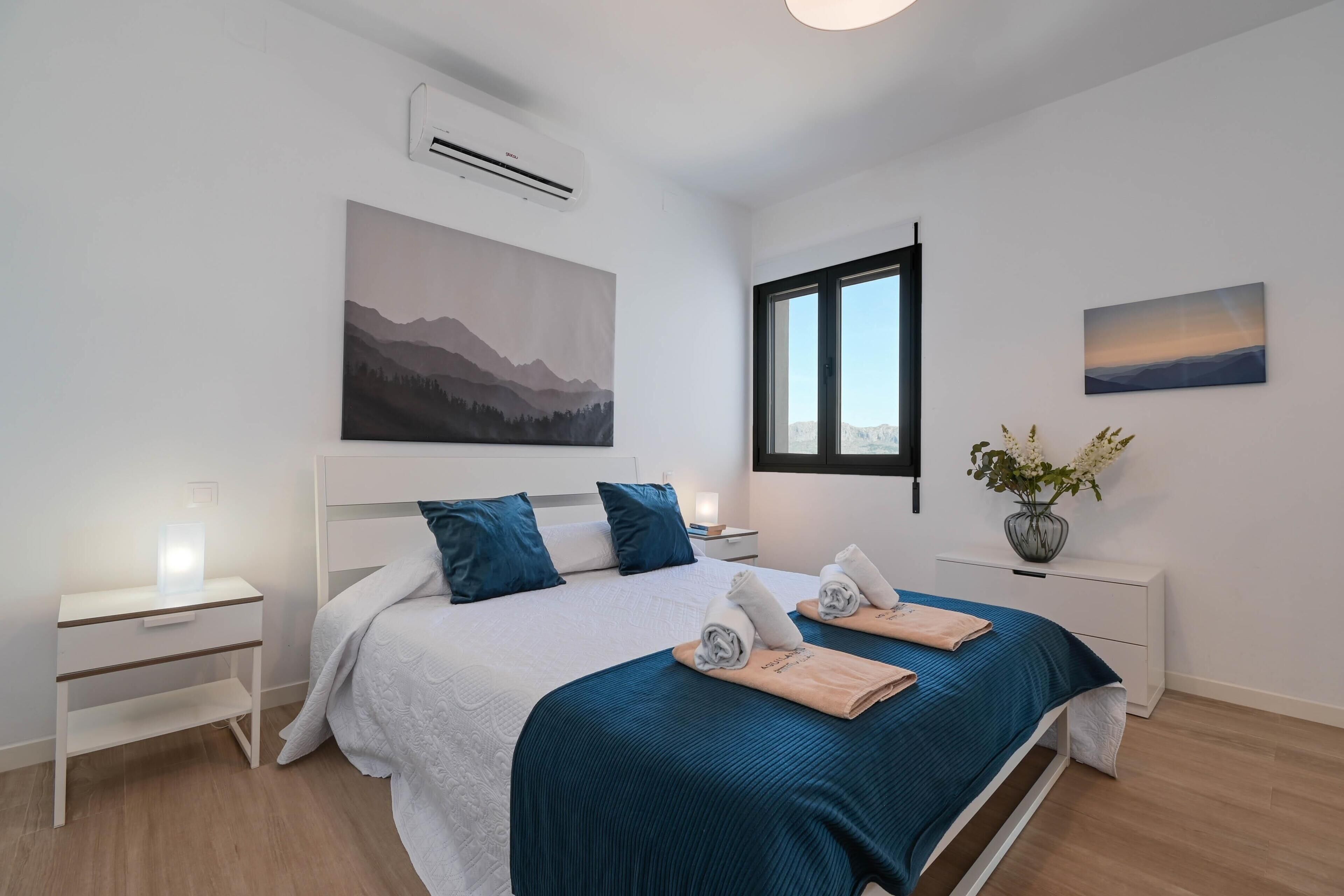 2 dormitorios, tabla de planchar con plancha, wifi y ropa de cama