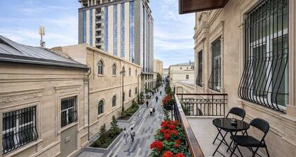 Central 2BR | Double + 2 Single Beds