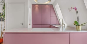 Interior - Elegant 1-Bed Apartment, 2 mins from tube, Wimbledon Tennis (London)