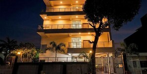 Fachada