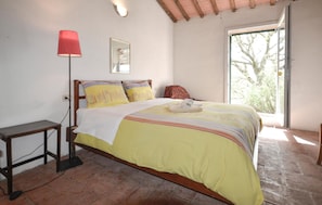 Travel cot - Beautiful home in Saturnia (Saturnia)