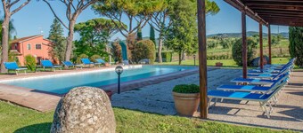Pet friendly apartment in Roccastrada with WiFi
