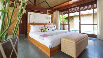 Villa, 6 Bedrooms, Beach View | Premium bedding, in-room safe, iron/ironing board (on request)