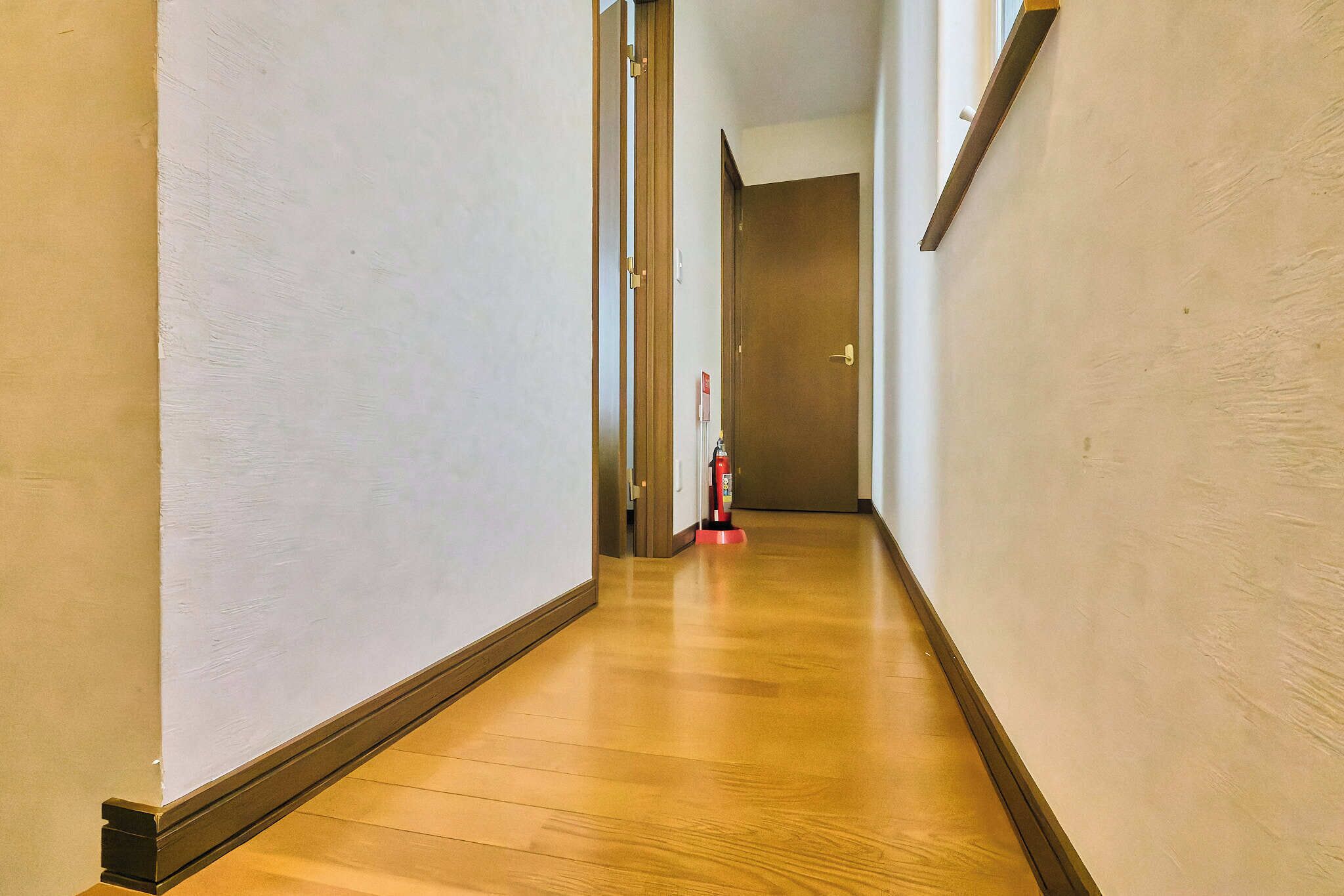 베이직 하우스, 시내 전망 | 내부