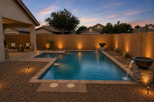 The Sunset on Sunray Retreat w/private pool