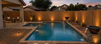 The Sunset on Sunray Retreat w/private pool