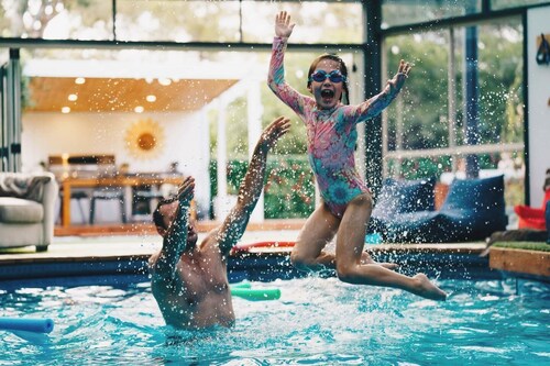 Rural Getaway: Alpacas, Pool, Hot tub, Gym, Tennis