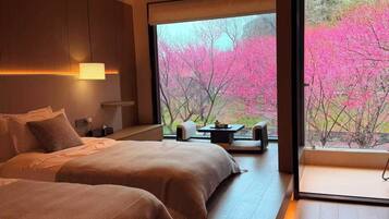 Comfort Twin Room