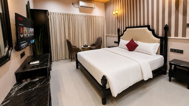 Unclassified image, 1 of 20, button - Guru Shikhar Heights - Highest Hotel in Mount Abu (5700 feet) (Abu Road)
