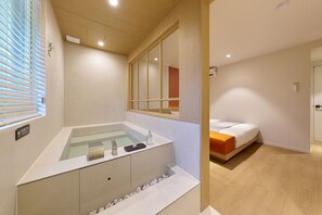 Habitació | Banyera d'hidromassatge privada