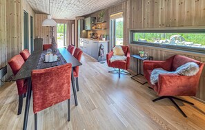 Dining - Amazing home in Gol with house a mountain view (Gol)