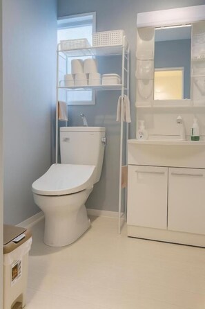 Bathroom - Ryokan Honoka (Osaka)