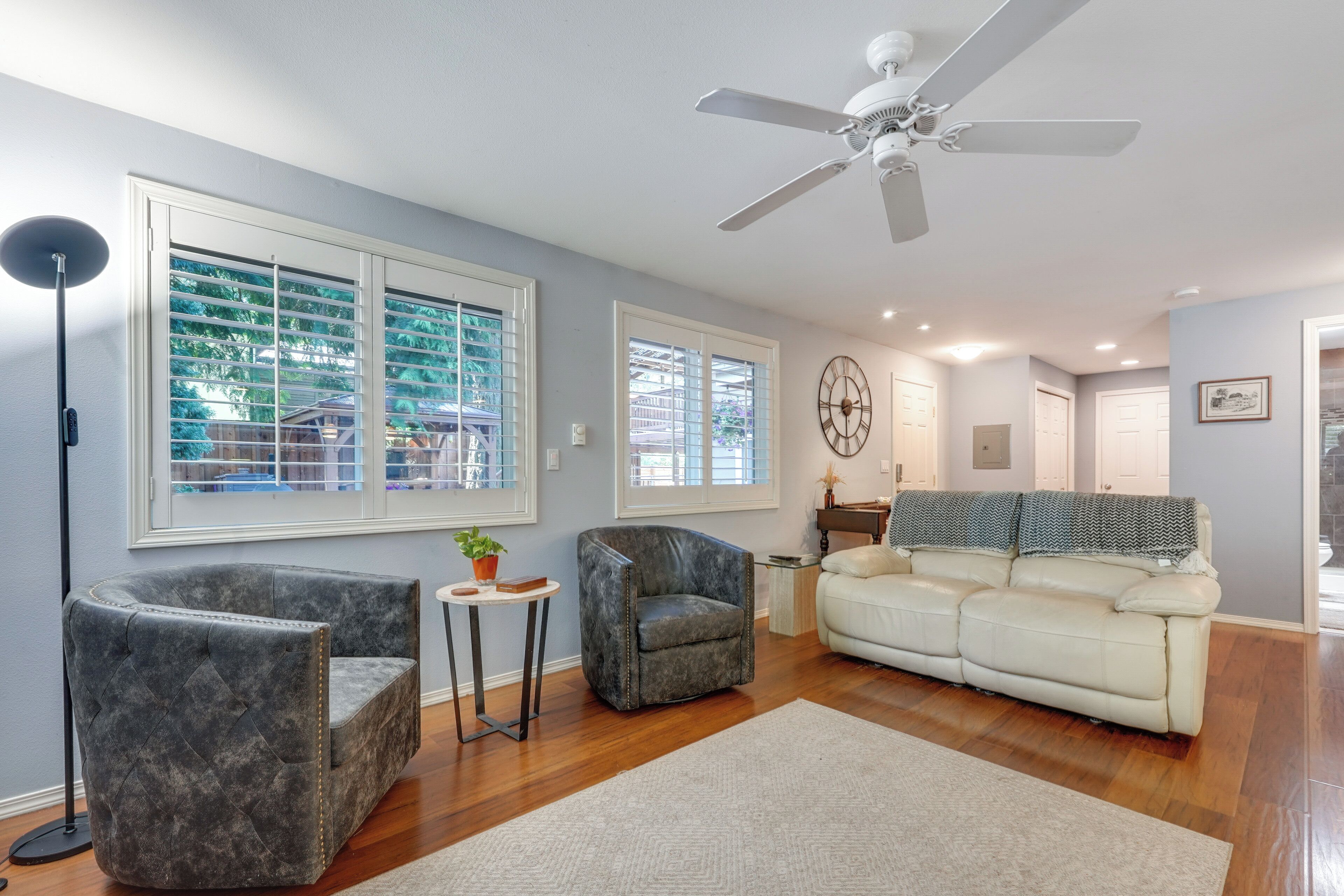 4 Mi To Waterfront & Wineries! Quiet Getaway - Kirkland, WA