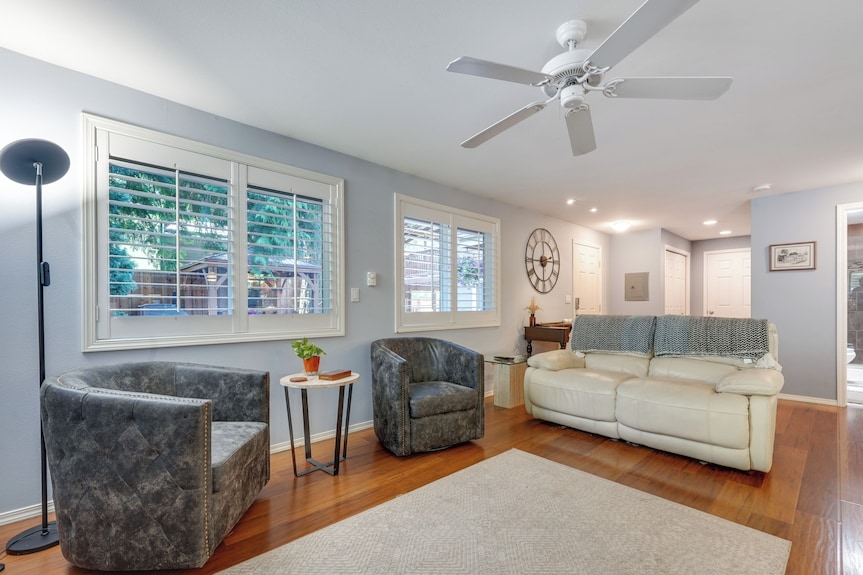 4 Mi To Waterfront & Wineries! Quiet Getaway - Kirkland, WA