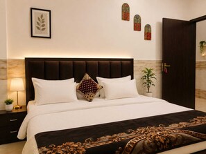 Deluxe Room, City View | Wi-fi percuma 