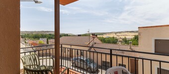 Holiday Home 'La Casona De Sacramenia' with Balcony