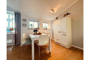 Dining - Seepark Sellin: Komfortable Ferienwohnung nahe Strand (Sellin)