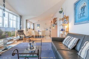 Smart TV, ping pong - Moderne Ferienwohnung im Seepark Sellin (Sellin)