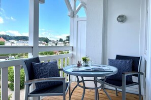 Outdoor dining - Urlaub im Seepark Sellin (Sellin)