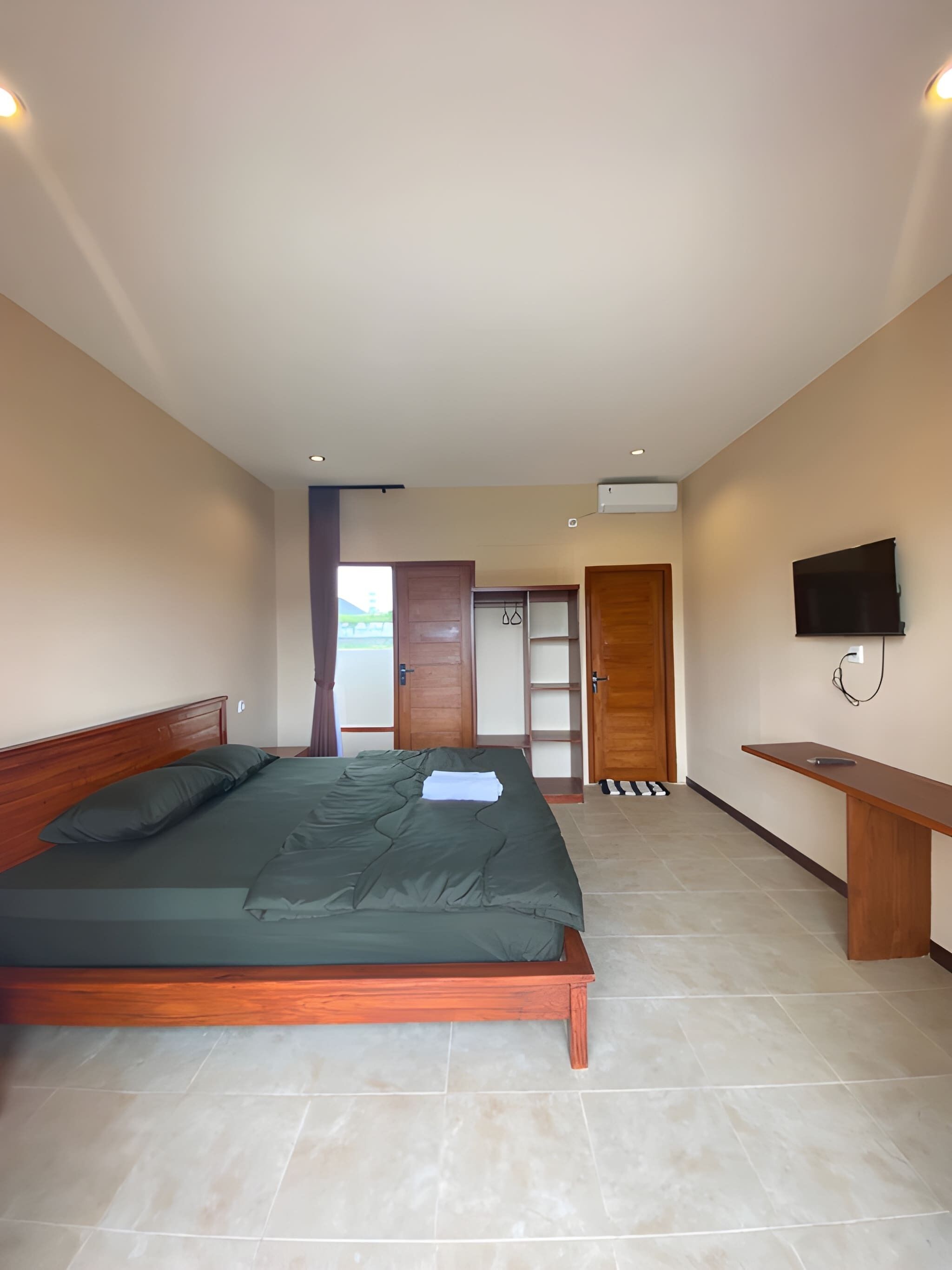 Bungalow Deluxe, balcón | Escritorio, wifi gratis, ropa de cama