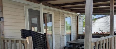 Terrasse / Balkon