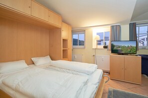 Room - Geräumige Ferienwohnung im Seepark Sellin mit WLAN (Sellin)