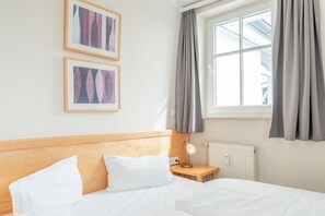 Room - Geräumige Ferienwohnung mit Balkon und WLAN in Sellin (Sellin)