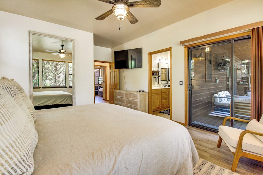 Outdoor Oasis W/ Fire Pit & Grill! Torreon Escape - Show Low, AZ