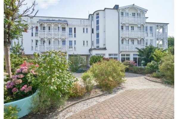 Exterior - Komfortable Ferienwohnung mit Balkon (Sellin)