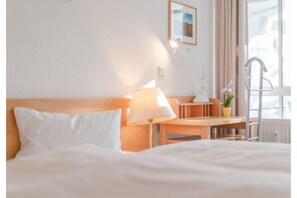 Room - Ferienwohnung mit Balkon und Fitnessbereich in Sellin (Sellin)