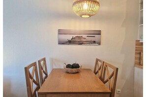 Dining - Ferienwohnung nahe Strand und Seebrücke in Sellin (Sellin)
