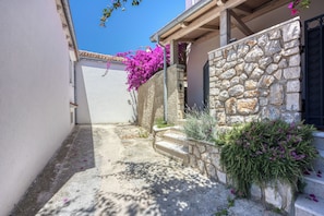 Familienstudio (Bougainvillea Old Town Apartment /w) | Unterkunftsgelände