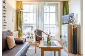 Living area - Komfortable Ferienwohnung für bis zu 4 Personen auf Rügen (Sellin)