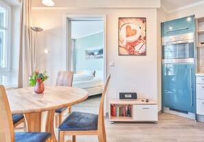 Dining - Ostseeurlaub mit Hund und Strandnähe (Sellin)