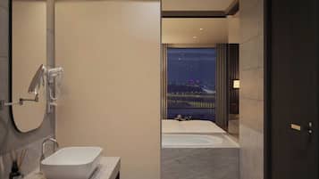Deluxe Double or Twin Room, Lake View | Bathroom | Slippers