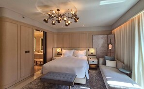 In-room safe, iron/ironing board, free WiFi - The Theodore Hanoi (Hanoi)