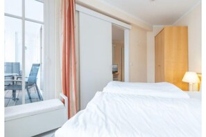 Room - Ferienwohnung im 2.OG mit Balkon in Sellin (Sellin)