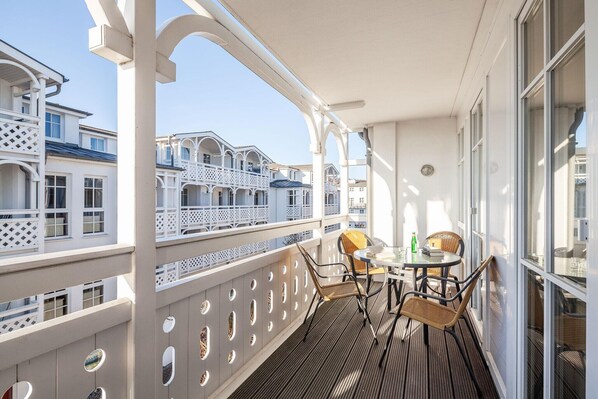Outdoor dining - Ferienwohnung Urlaub mit Hund (Sellin)
