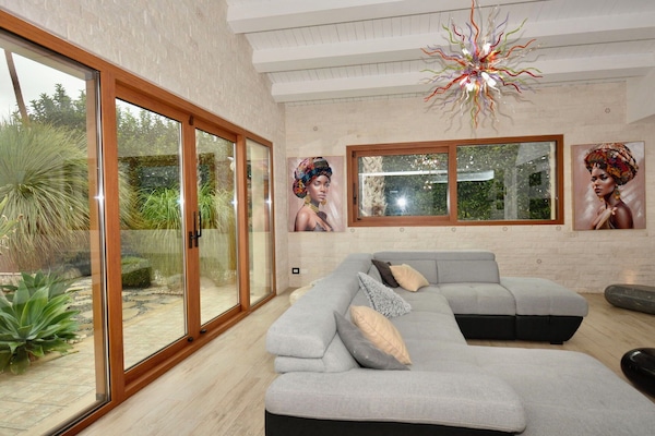 Autumn, Living Room, Spring, Summer